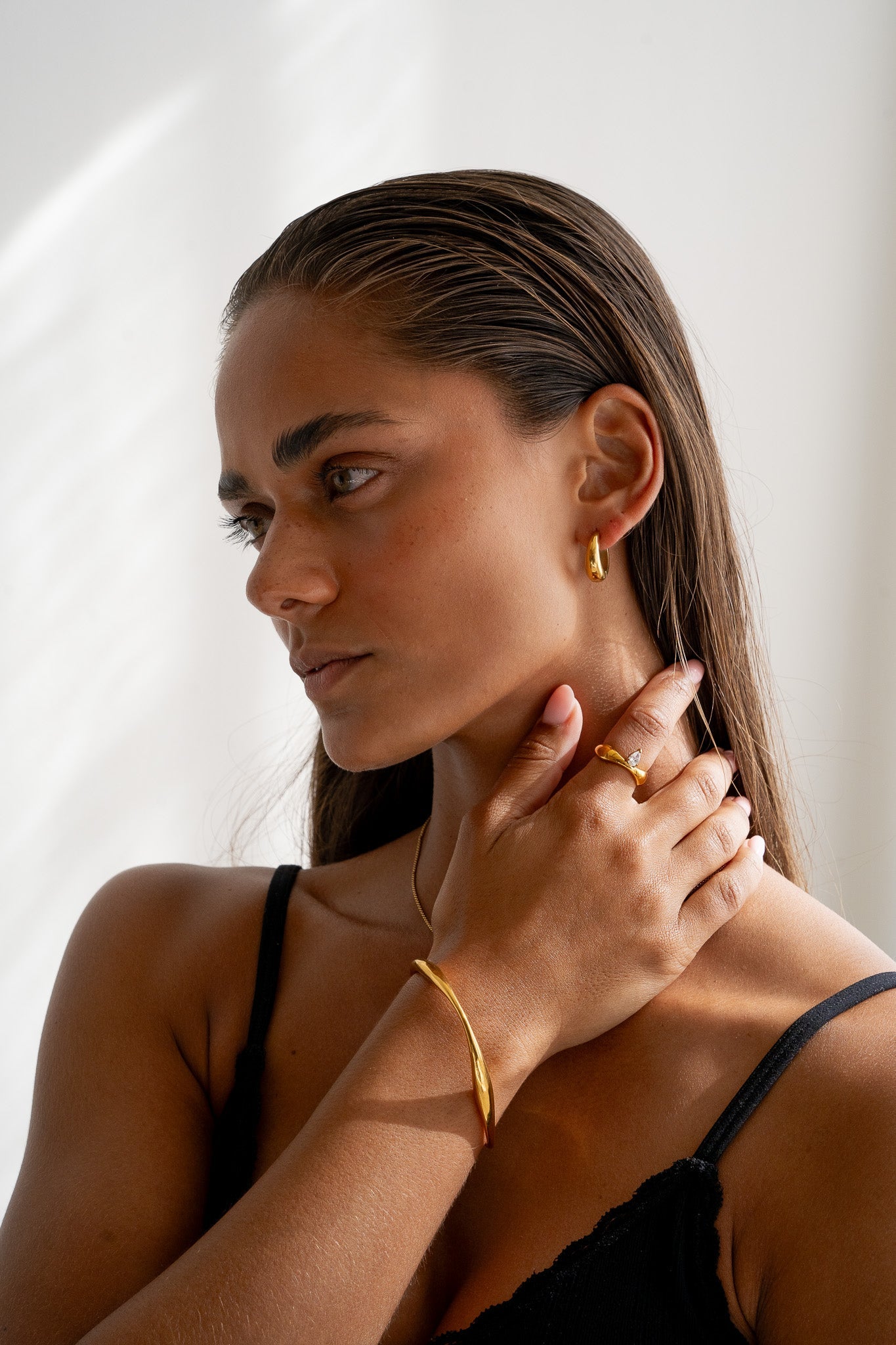 DOME HUGGIES - Kumaya Jewelry